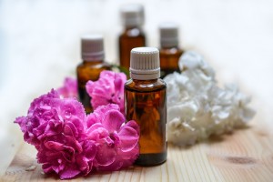 essential-oils-1433694_1280