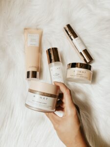 Plusieurs produits de skincare