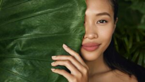 femme avec une belle peau