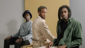 vêtements de qualité porté par des hommes