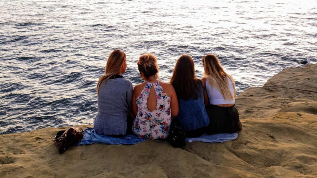 groupe d'amie sur la plage