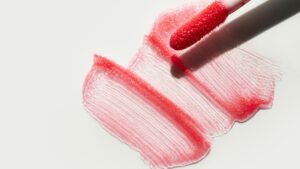 gloss makeup